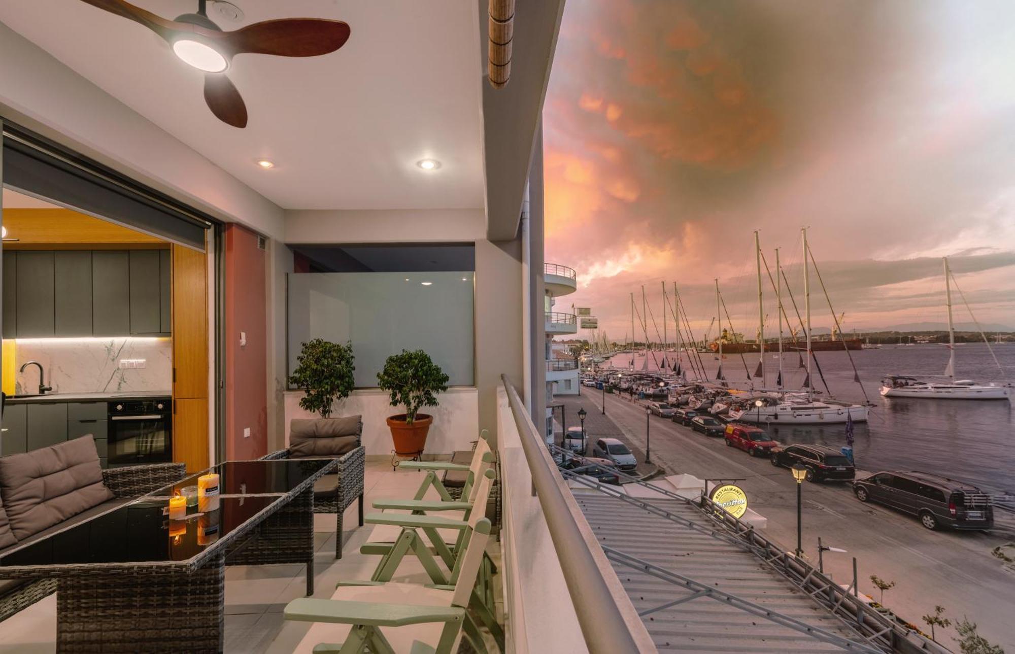 Ionis Seafront Suite Préveza Kültér fotó